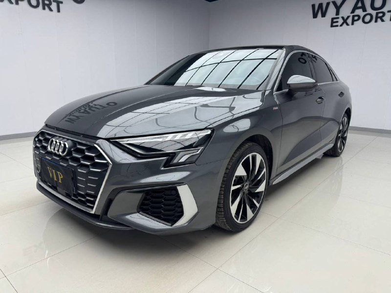 Audi A3L 2023 фото 1