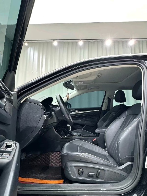 Volkswagen Passat 2023 фото 3