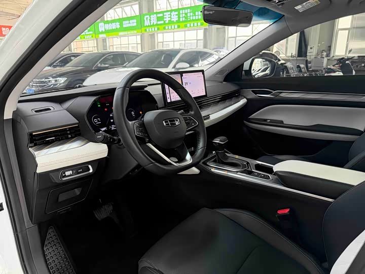 Geely Emgrand L Premium Edition 2022 фото 5