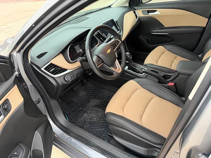 Chevrolet Cruze Enjoy Sunroof Edition 2022 фото 7