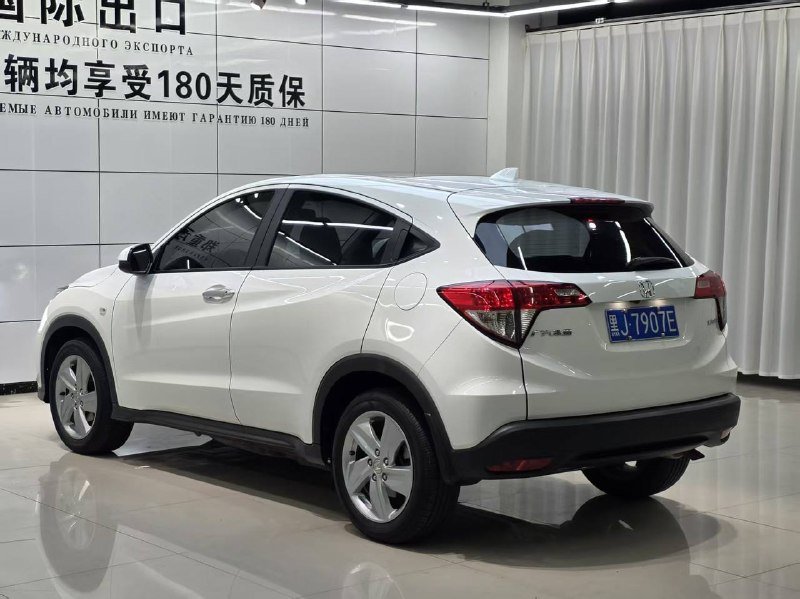 Honda VEZEL 2022 фото 6