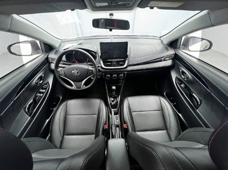 Toyota Yaris L 2022 фото 8