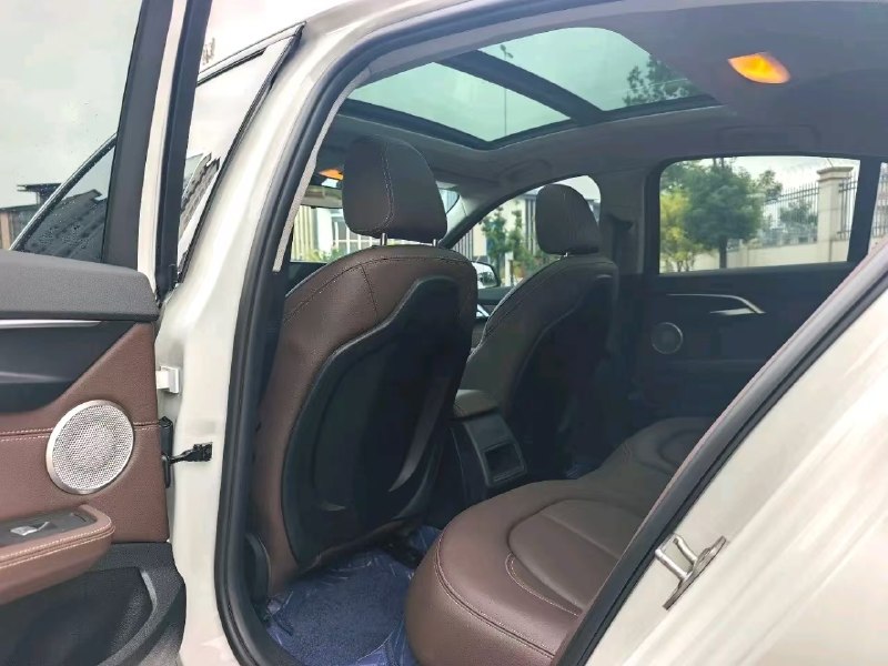 BMW 1‑серия 2022 фото 6