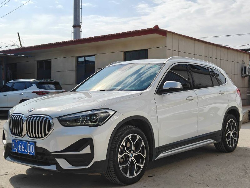 Bmw X1 2022 фото 2
