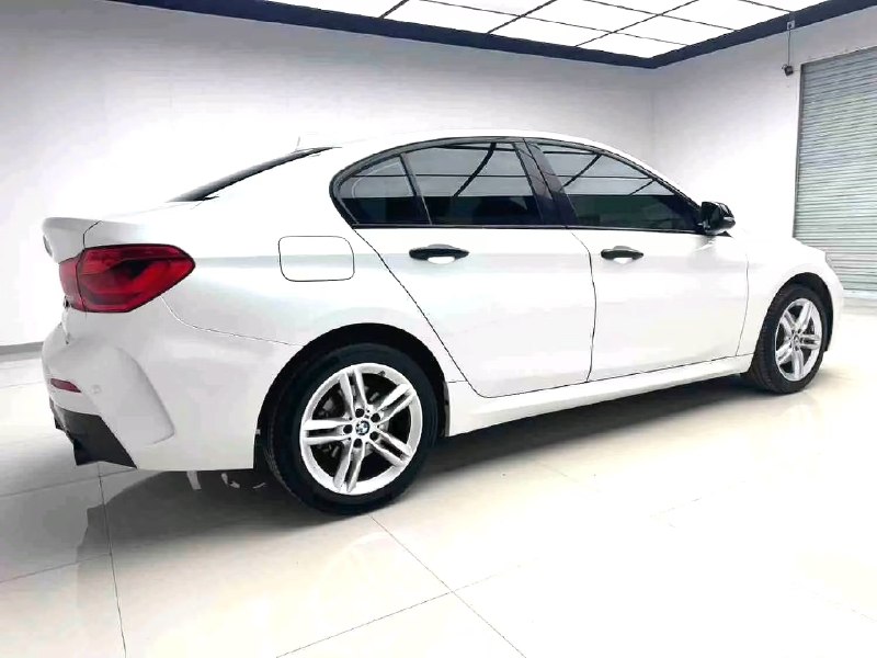 BMW 1‑серия 2022 фото 3