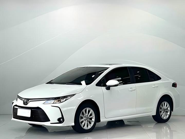 Toyota Corolla 2021 фото 1