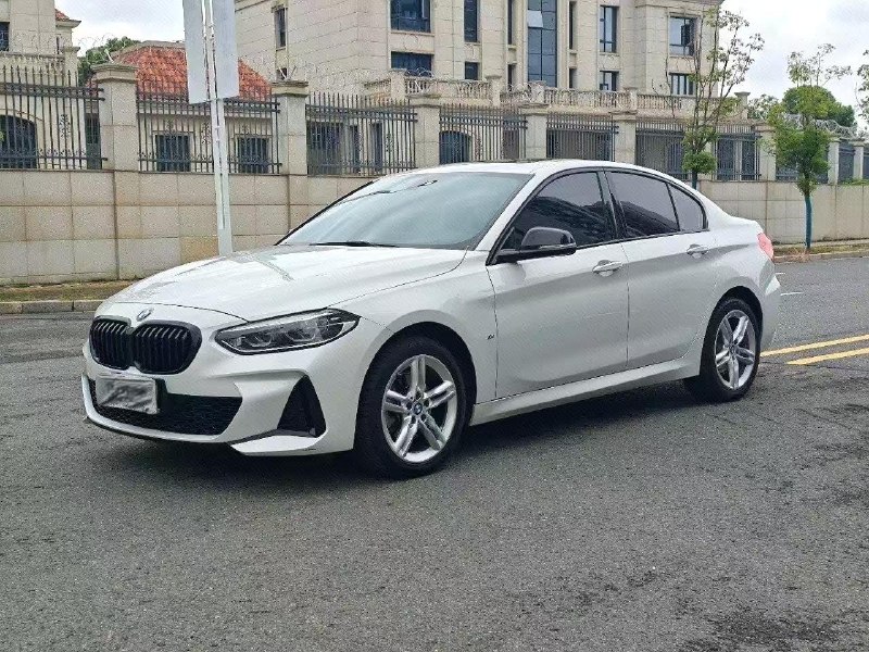 BMW 1‑серия 2022 фото 7