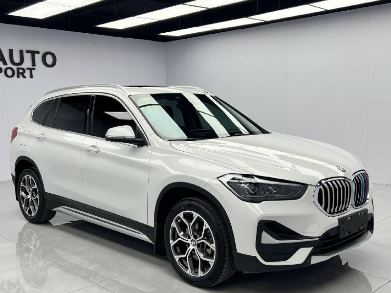 BMW X1 2021 фото 2