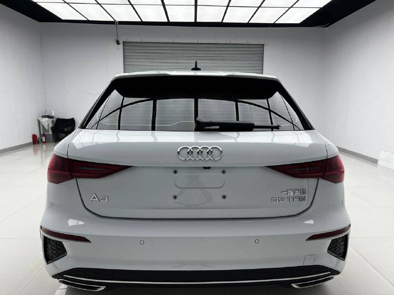 Audi A3s 2023 фото 3