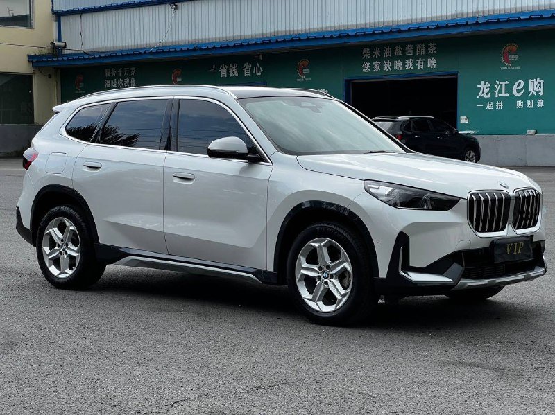 BMW X1 2023 фото 2