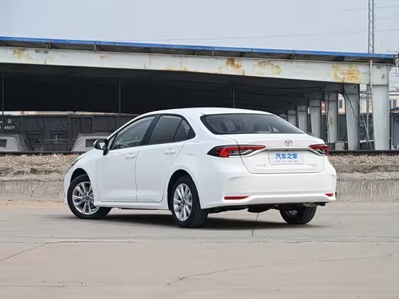 Toyota Corolla 2026 фото 3