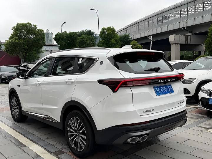 Jetour X70 PLUS 2023 фото 8