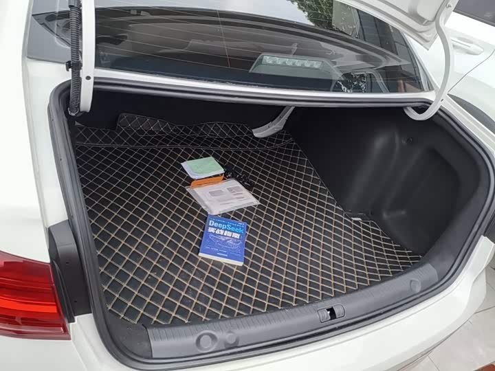 Volkswagen Lavida Fashion Edition 2023 фото 9
